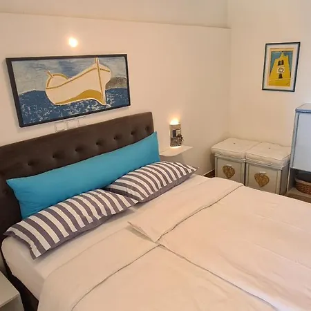 Krasa Apartment